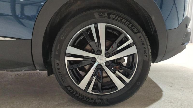 Peugeot 3008 Puretech 130ch s&s eat8 gt + sieges chauffants + hayon mains libres
