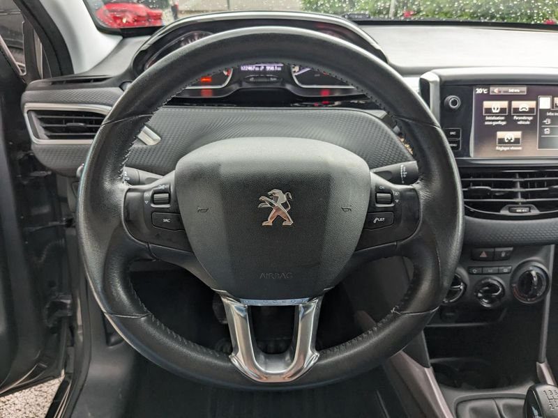 Peugeot 2008 1.2i PureTech 12V - 82 Style