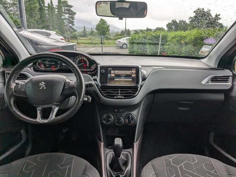 Peugeot 2008 1.2i PureTech 12V - 82 Style