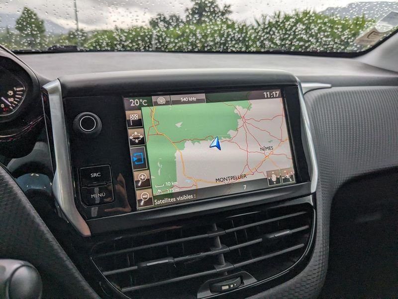 Peugeot 2008 1.2i PureTech 12V - 82 Style