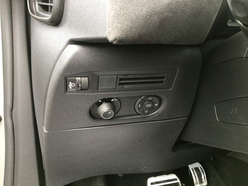 DS DS 3 DS3 PureTech 130 EAT8 Performance Line+