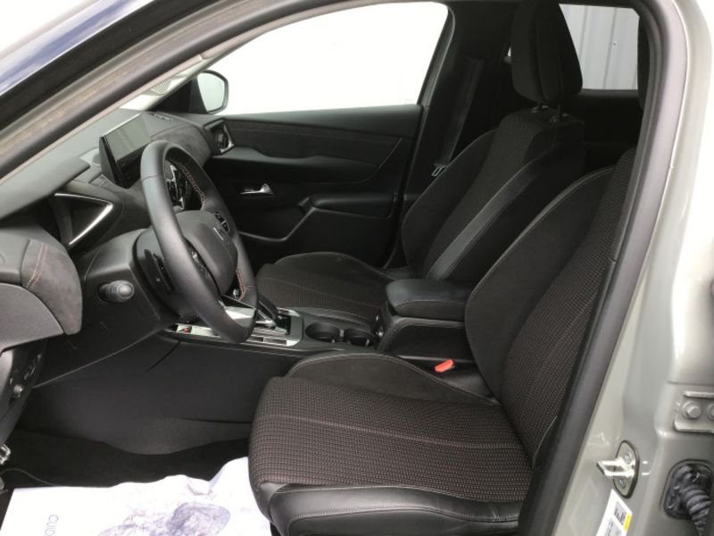 DS DS 3 DS3 PureTech 130 EAT8 Performance Line+