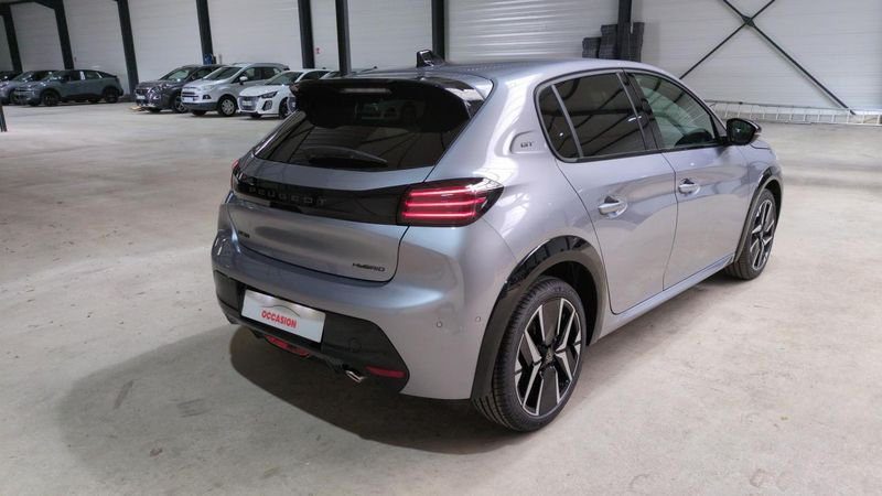 Peugeot 208 Hybrid 110 e-dcs6 gt + angles morts + navi