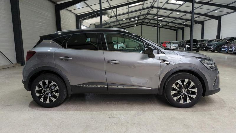Renault Captur Tce 90 techno + pack city premium +  full screen