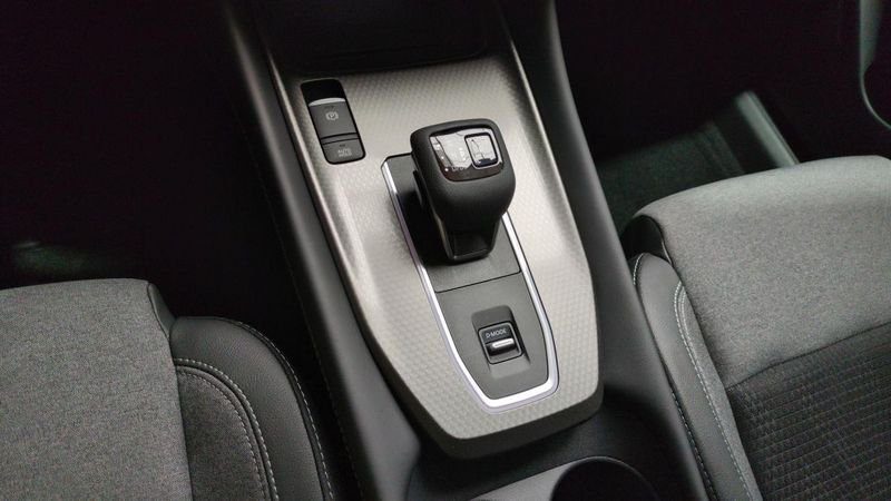 Nissan Qashqai nouveau Mild hybrid 158 ch xtronic n-connecta + Pack Hiver