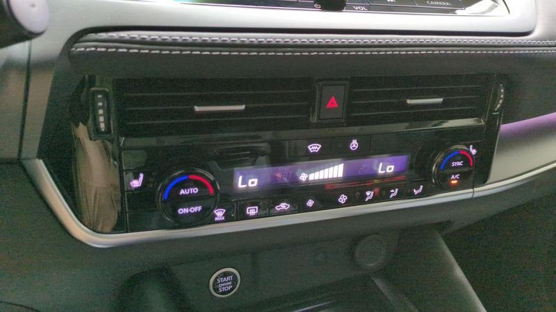 Nissan Qashqai nouveau Mild hybrid 158 ch xtronic n-connecta + Pack Hiver