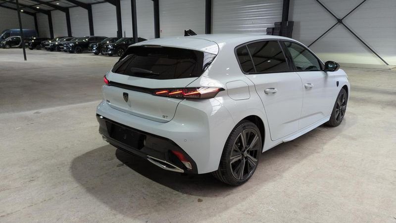 Peugeot 308 Bluehdi 130ch s&s eat8 gt + angles morts + camera 360