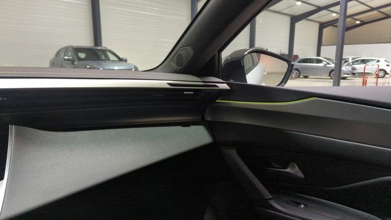 Peugeot 308 Bluehdi 130ch s&s eat8 gt + angles morts + camera 360