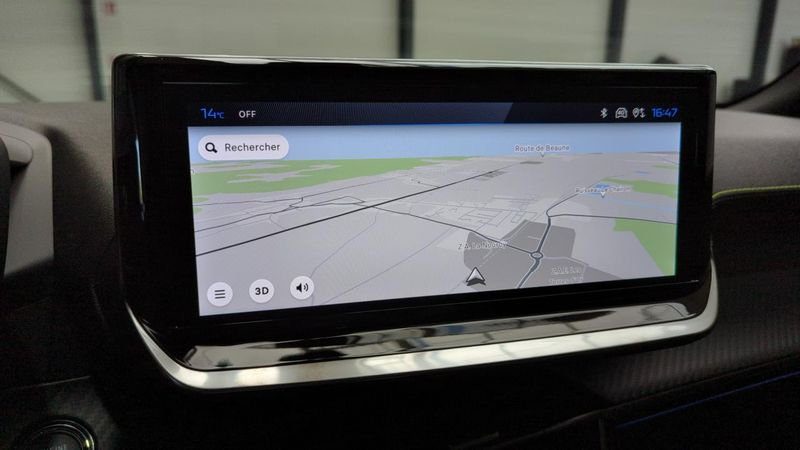 Peugeot 2008 nouveau Hybrid 136 e-dcs6 gt + grip control + toit pano