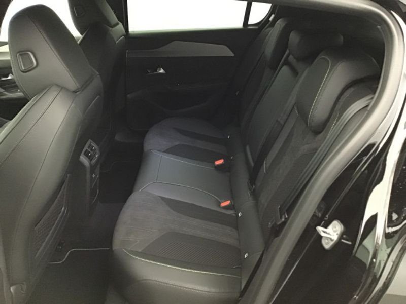 Peugeot 308 BlueHDi 130ch S&S EAT8 GT