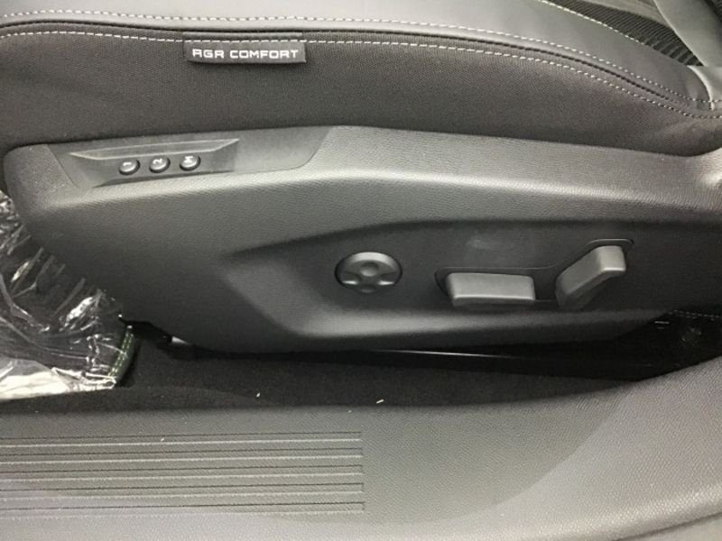 Peugeot 308 BlueHDi 130ch S&S EAT8 GT