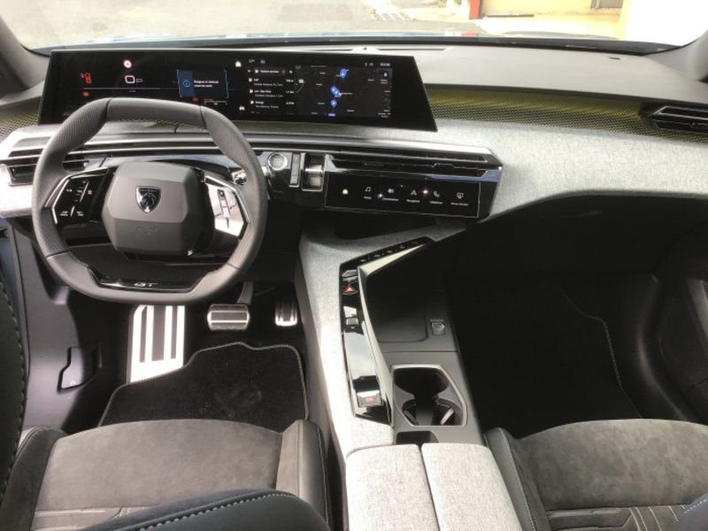 Peugeot 3008 Hybrid 145 e-DCS6 GT