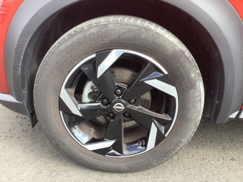 Nissan Juke 2023.5 DIG-T 114 Shadow