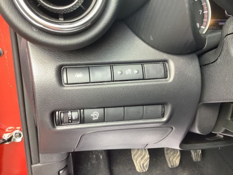 Nissan Juke 2023.5 DIG-T 114 Shadow