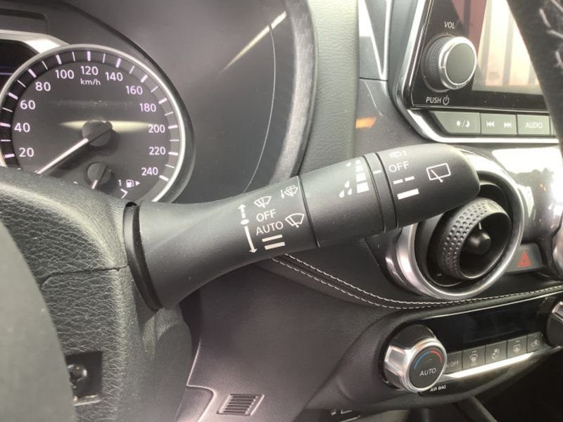 Nissan Juke 2023.5 DIG-T 114 Shadow