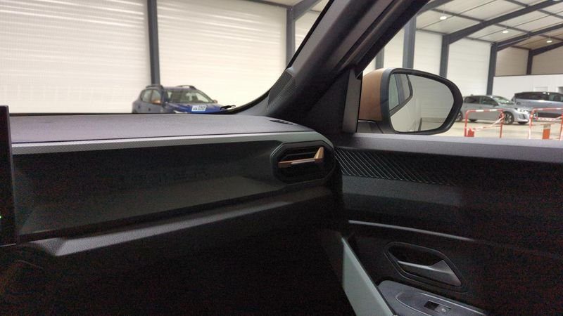 Dacia Duster nouveau Hybrid 140 4x2 extreme + pack cold