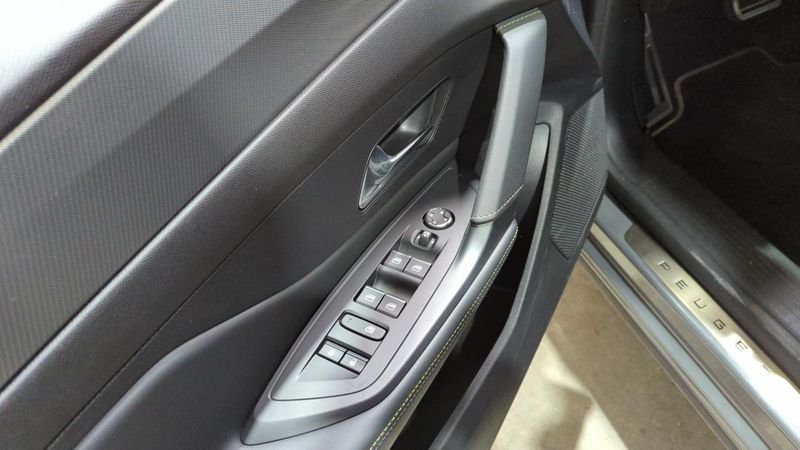 Peugeot 408 Puretech 130 ch s&s eat8 gt + night vision + pack drive assist plus 2.0