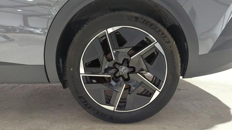 Peugeot 408 Puretech 130 ch s&s eat8 gt + night vision + pack drive assist plus 2.0