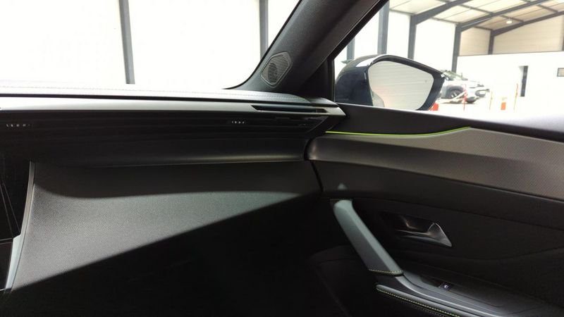 Peugeot 408 Puretech 130 ch s&s eat8 gt + night vision + pack drive assist plus 2.0