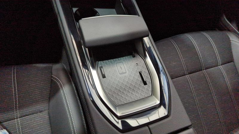 Renault Austral Mild hybrid 160 auto gsr2 techno + hayon motorise + pack safety