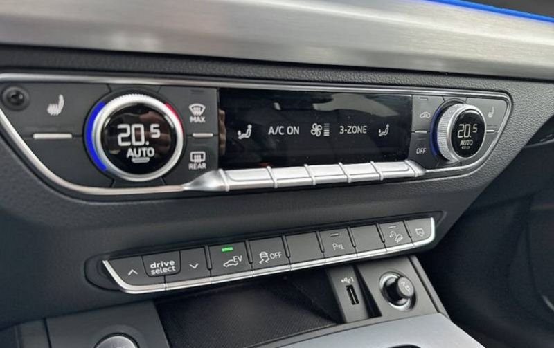 Audi Q5 Sportback 50 tfsie 299 S tronic 7 quattro S line + sieges chauffants