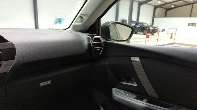 Citroën C4 Puretech 130 bvm6 plus + adml + sieges chauffants