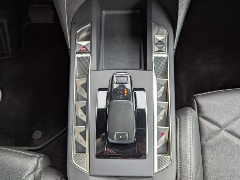 DS DS 3 DS3 CROSSBACK 1.2i PureTech 12V - 155 BVA Rivoli PHASE 1