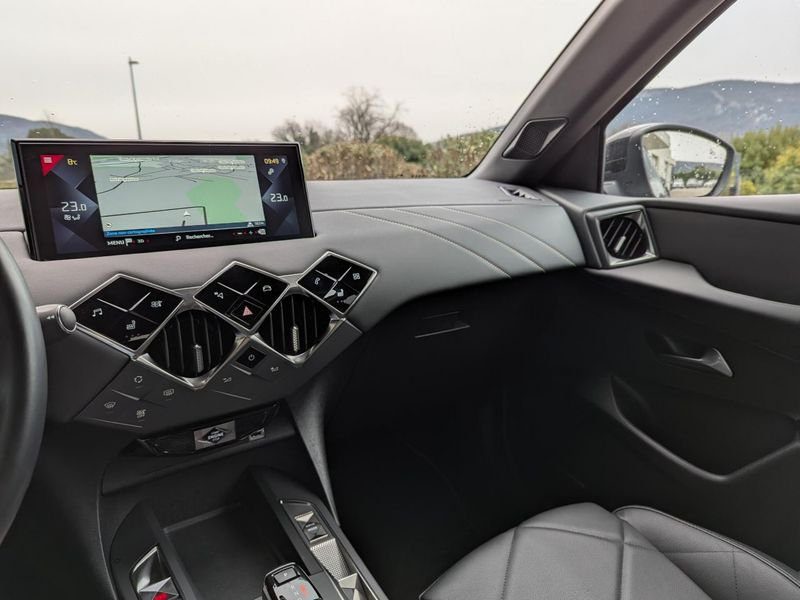 DS DS 3 DS3 CROSSBACK 1.2i PureTech 12V - 155 BVA Rivoli PHASE 1