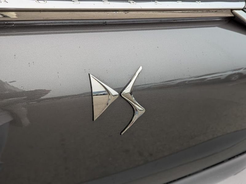 DS DS 3 DS3 CROSSBACK 1.2i PureTech 12V - 155 BVA Rivoli PHASE 1