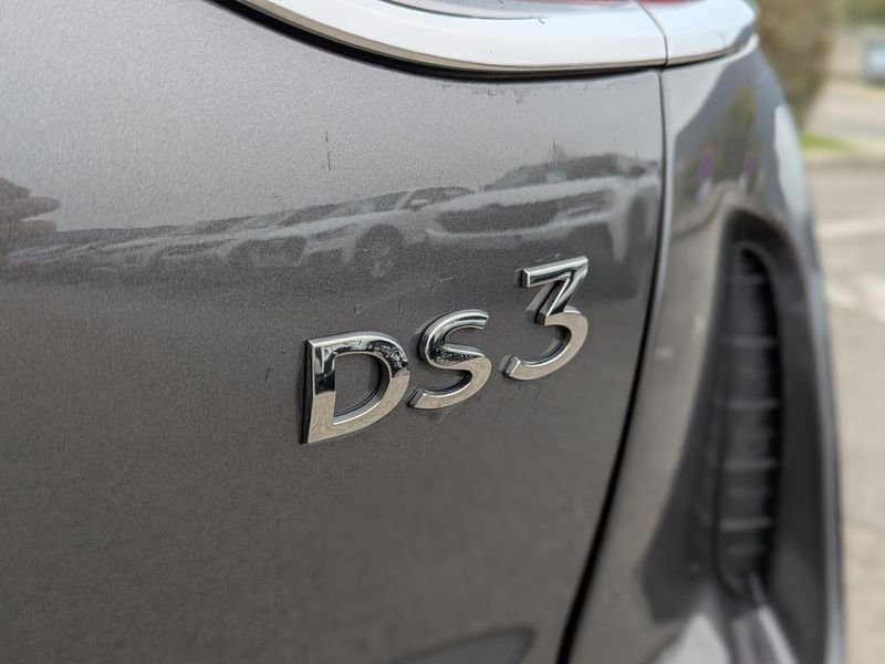 DS DS 3 DS3 CROSSBACK 1.2i PureTech 12V - 155 BVA Rivoli PHASE 1