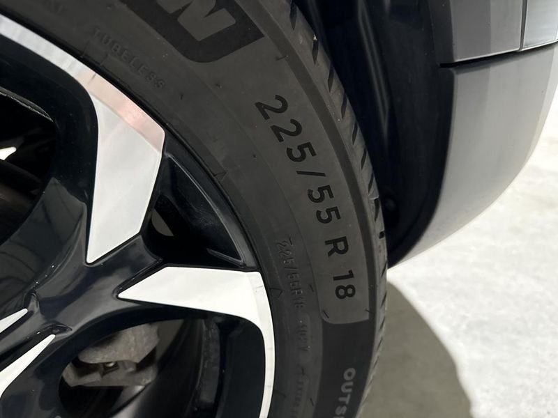 Citroën C5 Aircross Puretech 130 s&s eat8 shine + sieges chauffants + hayon mains libres