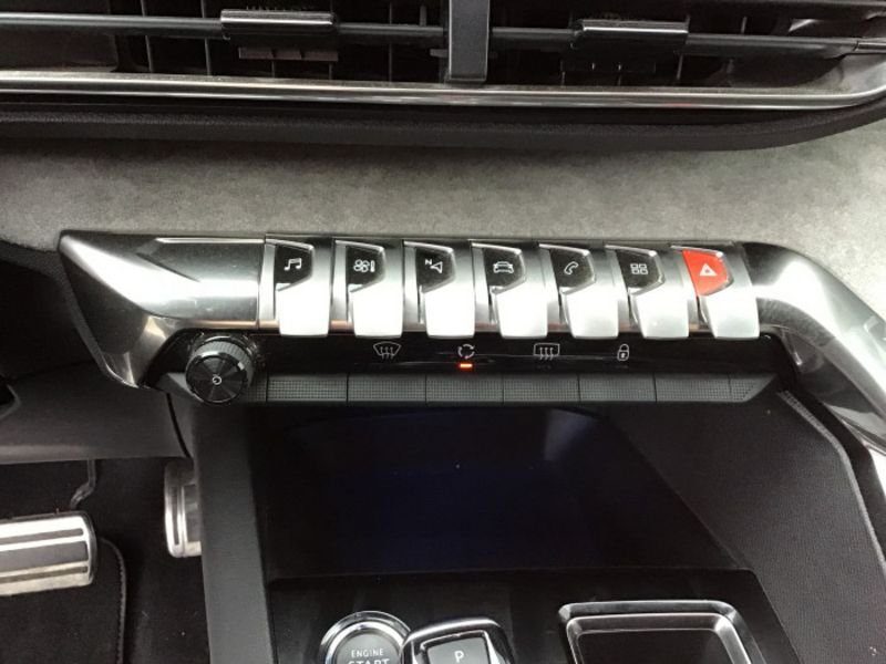 Peugeot 3008 BlueHDi 130ch S&S EAT8 GT