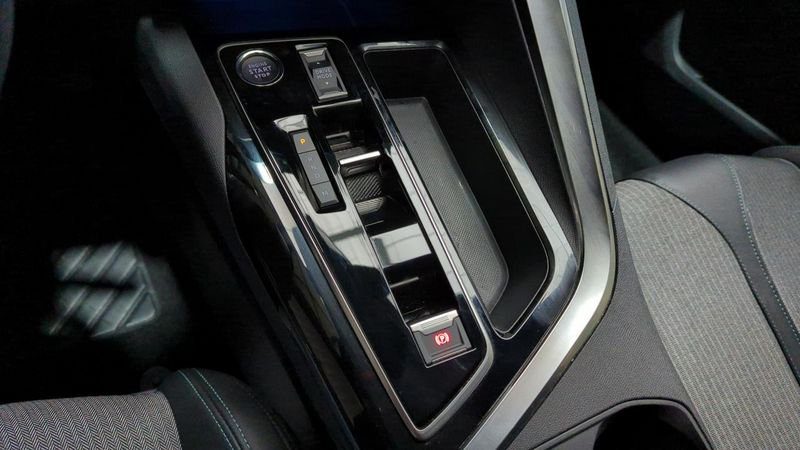 Peugeot 3008 Hybrid 136 e-dcs6 allure pack