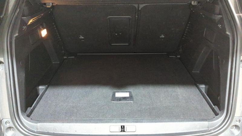 Peugeot 3008 Hybrid 136 e-dcs6 allure pack