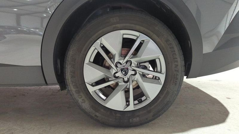 Peugeot 408 Puretech 130 ch s&s eat8 allure + pack vision 360