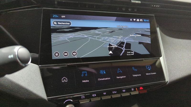 Peugeot 408 Puretech 130 ch s&s eat8 allure + pack vision 360