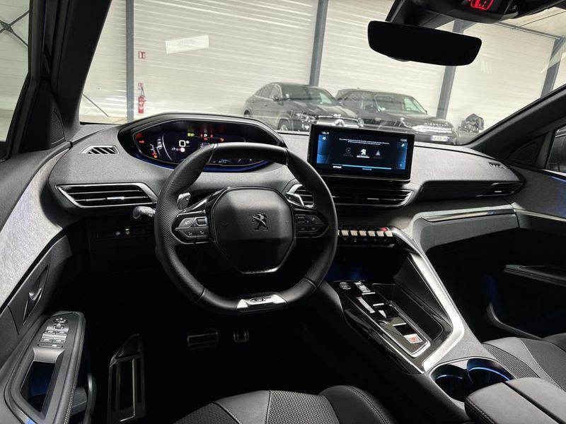 Peugeot 3008 Puretech 130ch s&s eat8 gt + sieges chauffants