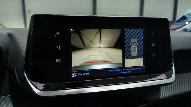 Peugeot 2008 Puretech 130 s&s bvm6 style + camera de recul