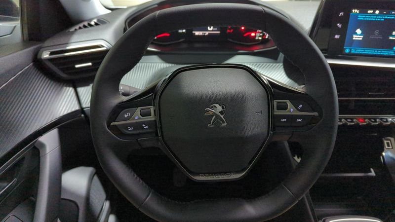 Peugeot 2008 Puretech 130 s&s bvm6 style + camera de recul