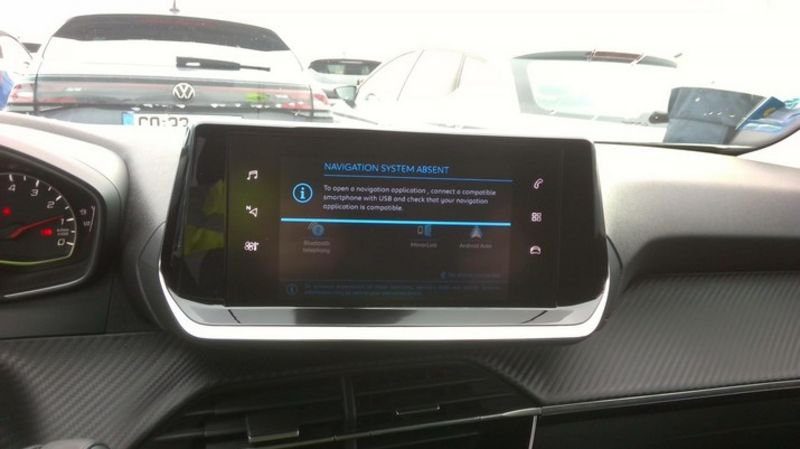 Peugeot 2008 Puretech 130 s&s bvm6 style + camera de recul