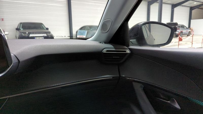 Peugeot 2008 Puretech 100 s&s bvm6 allure + camera de recul