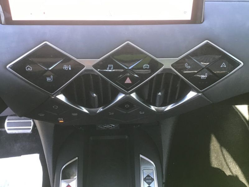 DS DS 3 PureTech 130 EAT8 Opera