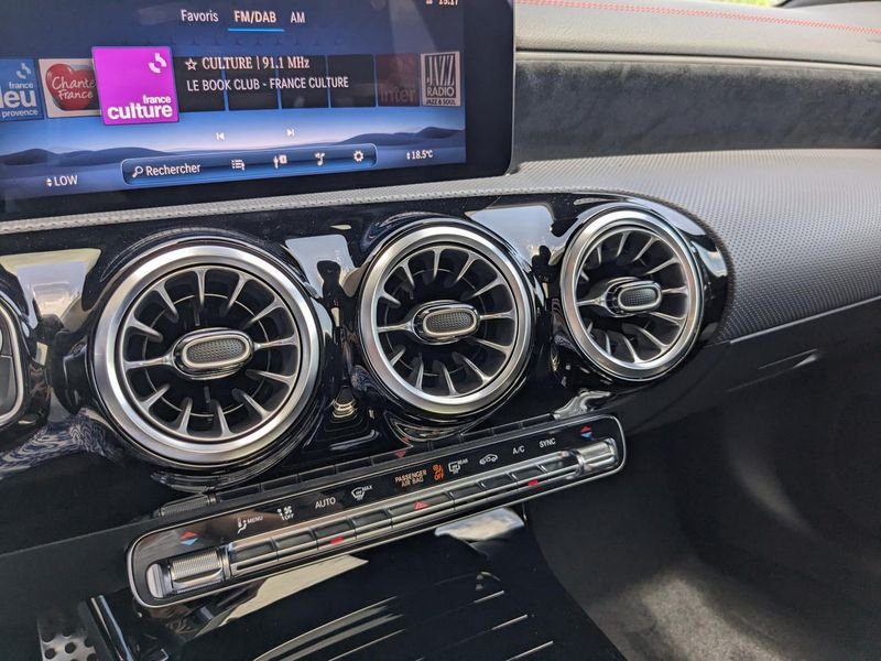 Mercedes CLA CLASSE Shooting Brake 200 - BV 7G-DCT BM 118 AMG Line PHASE 2