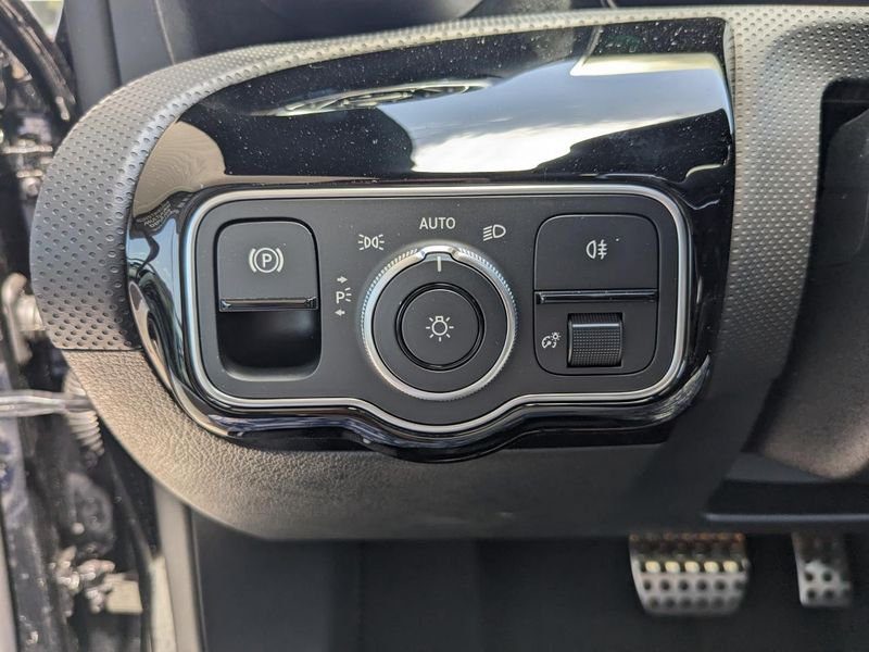 Mercedes CLA CLASSE Shooting Brake 200 - BV 7G-DCT BM 118 AMG Line PHASE 2