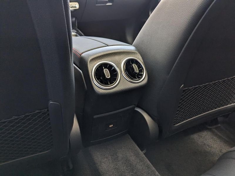 Mercedes CLA CLASSE Shooting Brake 200 - BV 7G-DCT BM 118 AMG Line PHASE 2