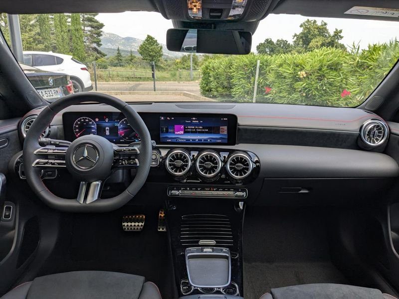 Mercedes CLA CLASSE Shooting Brake 200 - BV 7G-DCT BM 118 AMG Line PHASE 2