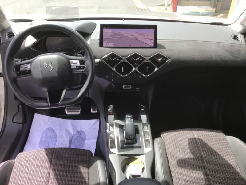 DS DS 3 PureTech 130 EAT8 Performance Line+