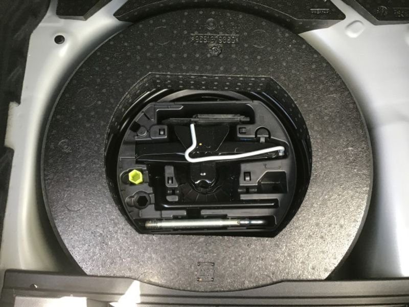 DS DS 3 PureTech 130 EAT8 Performance Line+