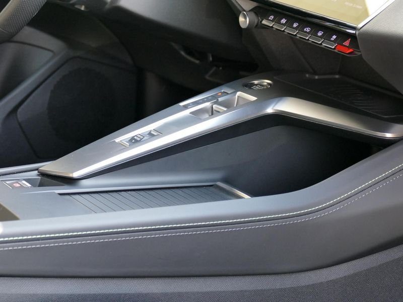 Peugeot 308 SW 1.5 HDI 130 - BV EAT8 III BREAK GT