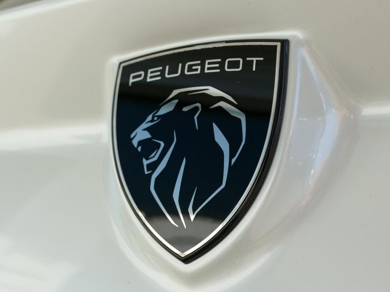 Peugeot 308 SW 1.5 HDI 130 - BV EAT8 III BREAK GT